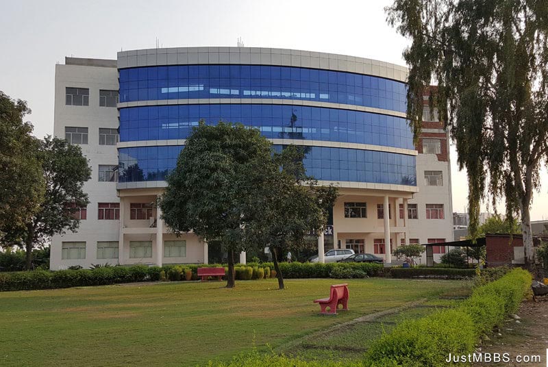 Saraswati Medical College